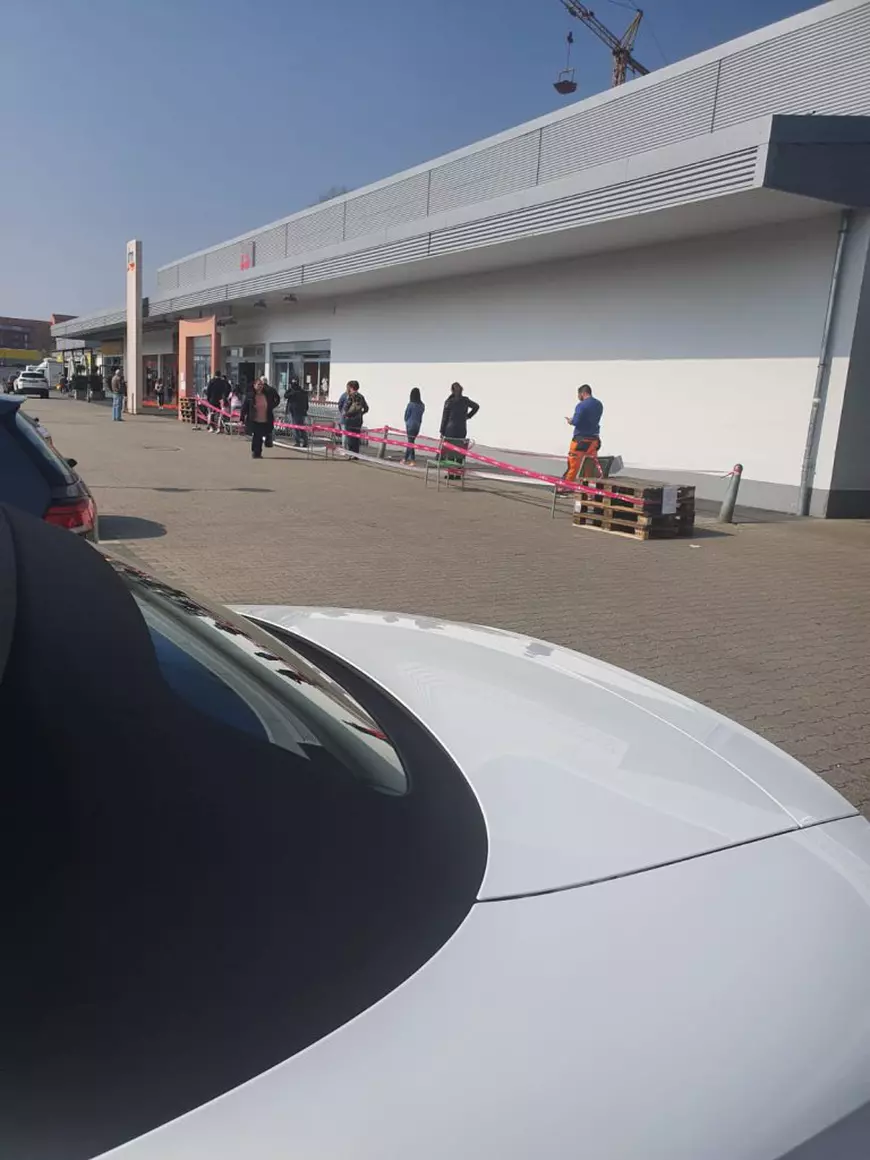 În Germania, amenzile pentru cine încalcă regulile izolării ajung și la 25.000 de euro