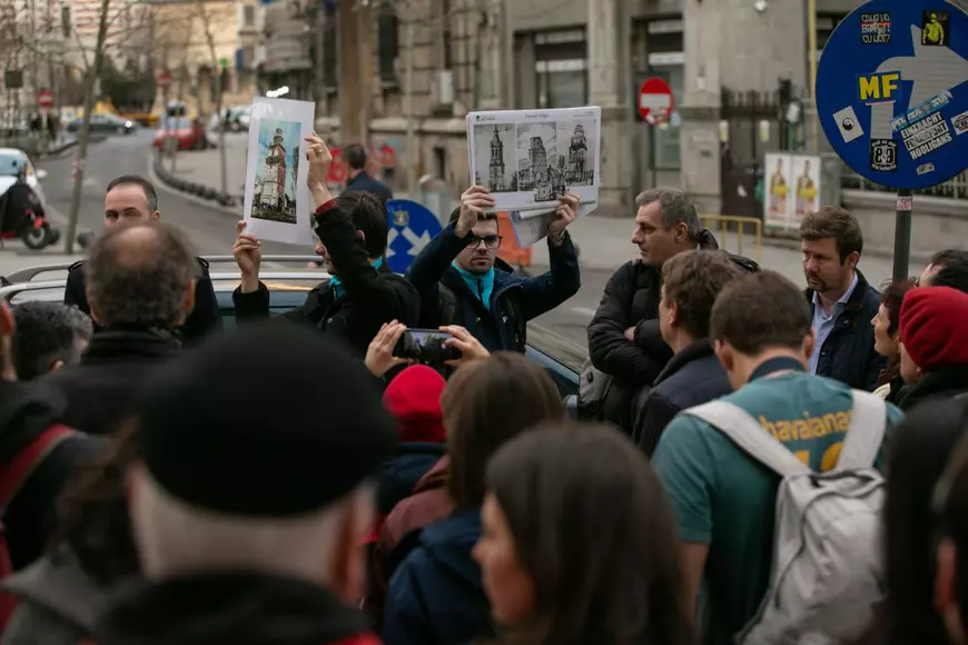 Am fost într-un tur ghidat în cea mai periculoasă zonă a  Bucureștiului. Mituri despre cutremure, demolate de cercetători și ingineri