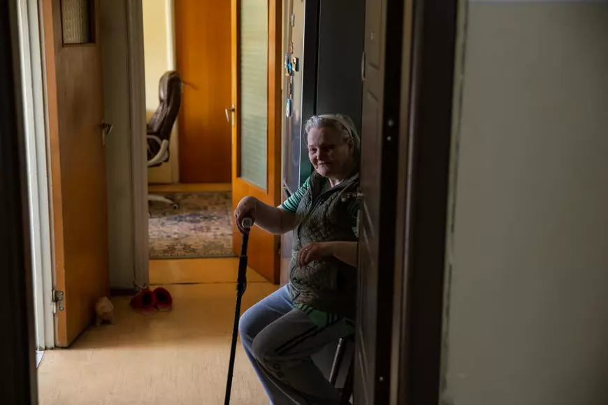 ”M-ați făcut să plâng. Sunteți eroii mei, să știți”. Studenții livrează: cum arată o zi din viața tinerilor care sar în ajutorul celor vulnerabili