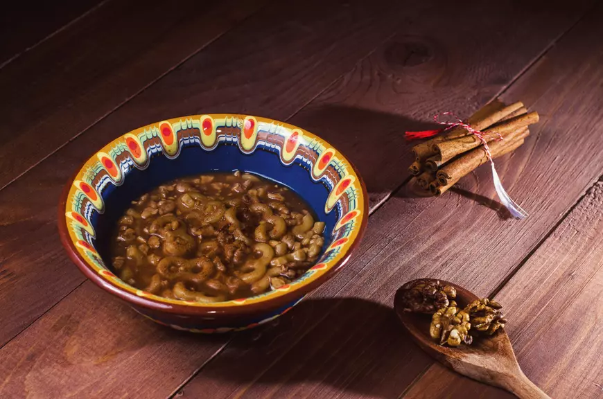 Rețete mucenici - mucenici cu nucă