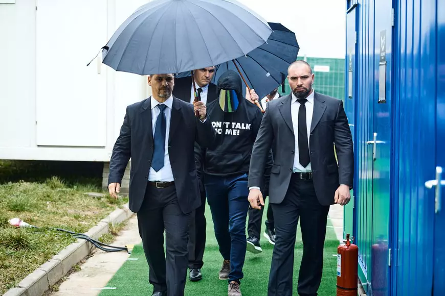 Cristi Bozgan, partenerul Mihaelei Rădulescu de la «Ferma», este responsabil cu securitatea în cadrul show-ului «Masked Singer România». 12 vedete, păzite de 50 de bodyguarzi!