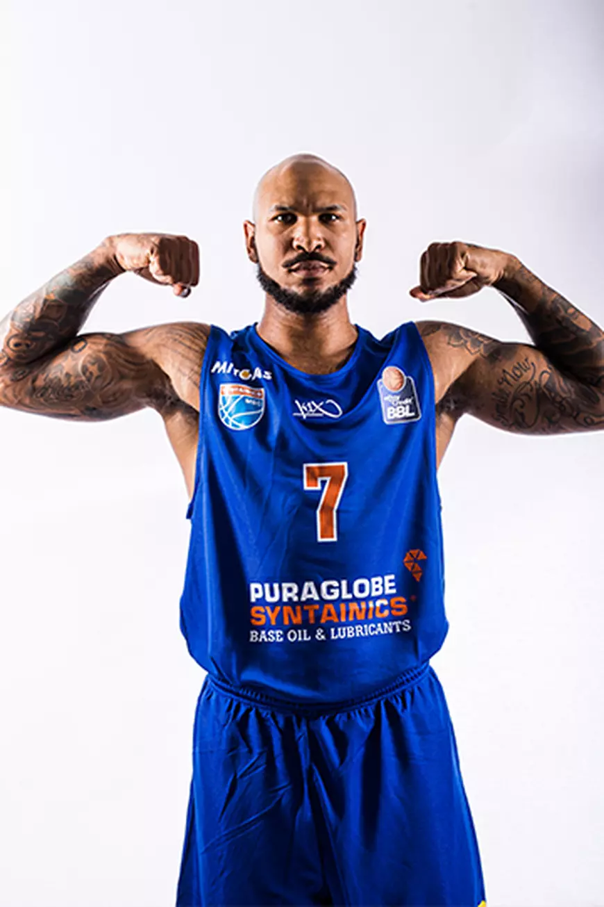 Idee de marketing a unui club de baschet din Germania pentru a supraviețui pe perioada coronavirusului: ”Vrei să stai pe banca de rezerve, dai 2.000 de euro. Vrei să scoți o majoretă la înghețată, 100 de euro”