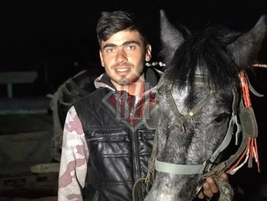 ”Nu-ți pasă că pierim?!” Cum s-au întâlnit băiatul de pe cal, din Iași, și bătrânul fără un plămân, din Piața San Pietro