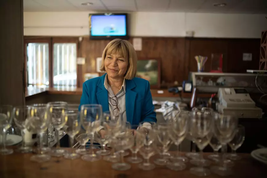 Statul spaniol vine în ajutorul românilor care și-au închis restaurantele: „Impozitele se vor plăti fără dobândă în următoarele șase luni”