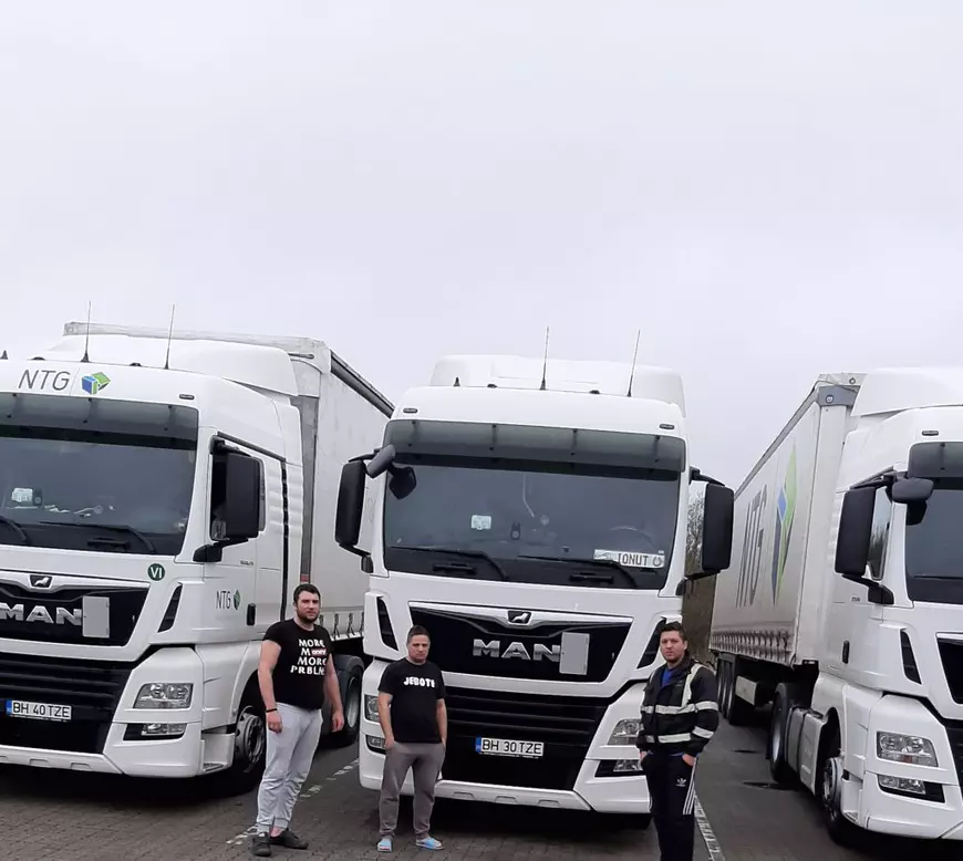 Revolta șoferilor de TIR. Patronul nu le-a dat banii, dar le-a cerut să facă un drum de 10 ore, în ciuda restricțiilor, ca să-i cerceteze disciplinar