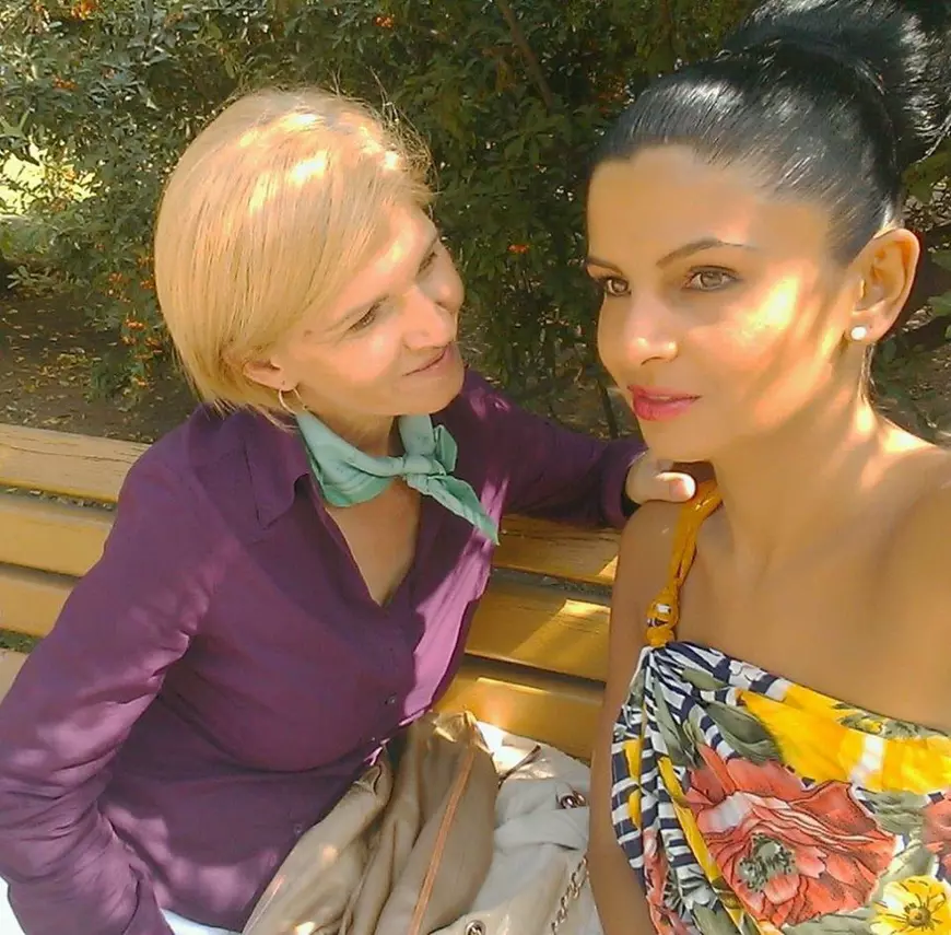 Mamă disperată, după ce una dintre gemenele ei a fost testată pentru coronavirus, însă probele au fost “ratate”: “De la spital mi s-a zis că am avut ghinion și că trebuie să aduc înapoi copilul pentru recoltare”