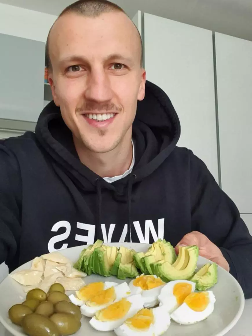 FOTO & VIDEO | O zi cu Vlad Chiricheș în Italia, pe timpul pandemiei. Mișcare, fasole cu afumătură și lectură