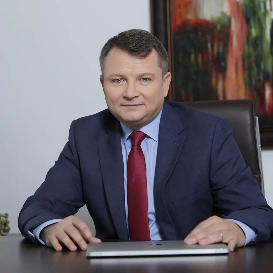 Cel care a donat statului aparate de plasmă convalescentă contra COVID-19 descrie ”caracatița din centrele de transfuzii din România protejată de un om din Ministerul Sănătății”