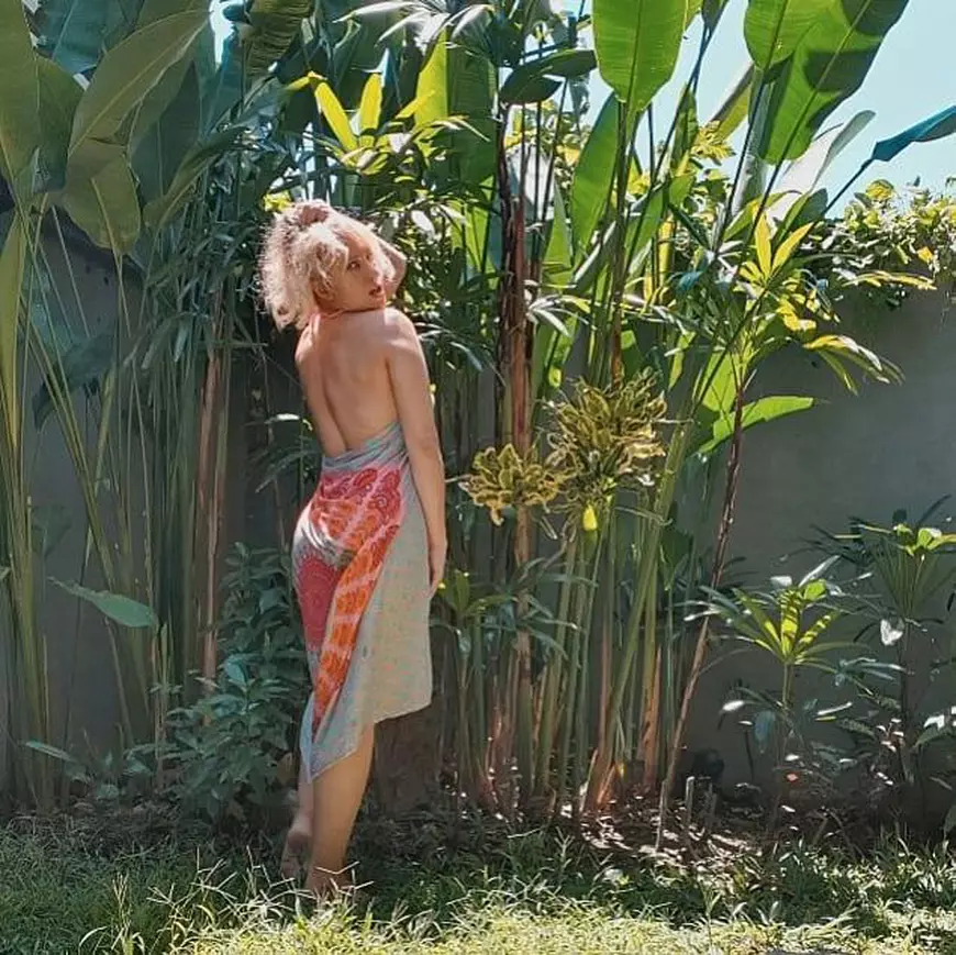 Momente grele pentru Lora și iubitul ei, în Bali. Cei doi sunt izolați. „Ne sperie că o să rămânem ai nimănui, pe întuneric, fără mâncare”