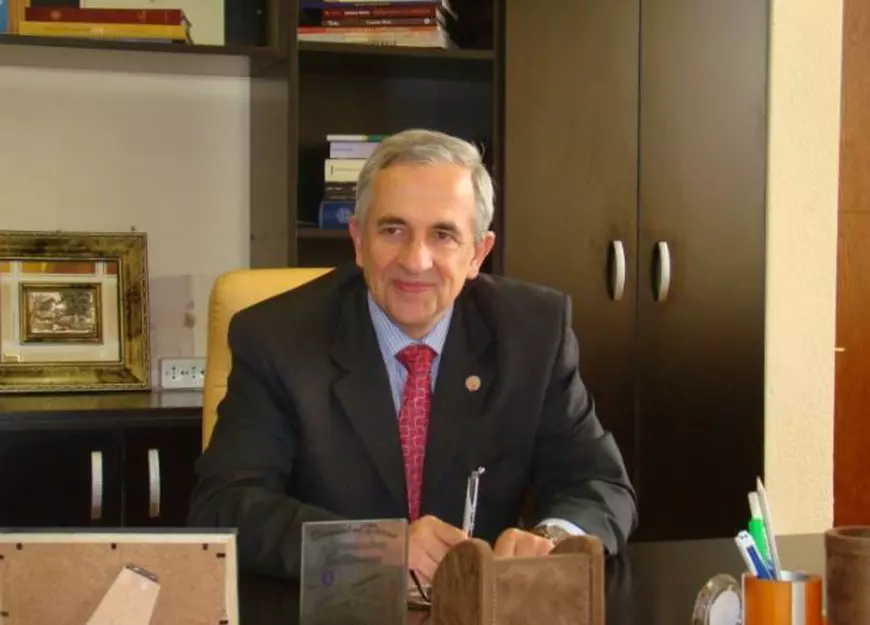 Un biochimist demontează mitul fals că testele întârziate devin automat negative: “Un test COVID-19 alterat nu dă rezultat negativ. E, pur și simplu, neconform”