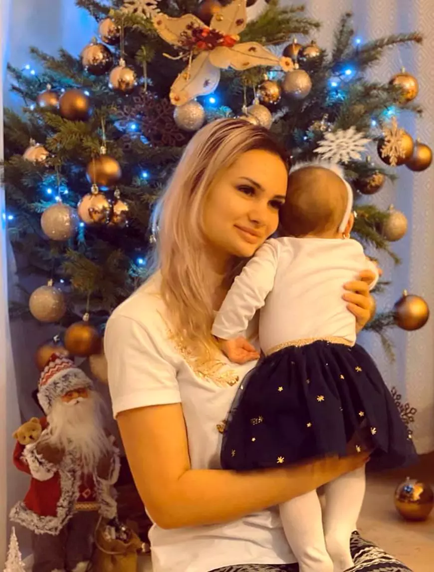 Bianca și Liviu Gherman de la Insula Iubirii au devenit părinți. Prima imagine cu fetița celor doi