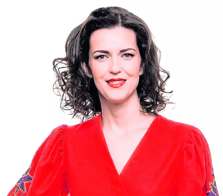 Ministerul Educației a luat 5.000 măști cu 4 lei / bucata după ce acestea ajung în țară cu 1,5 lei