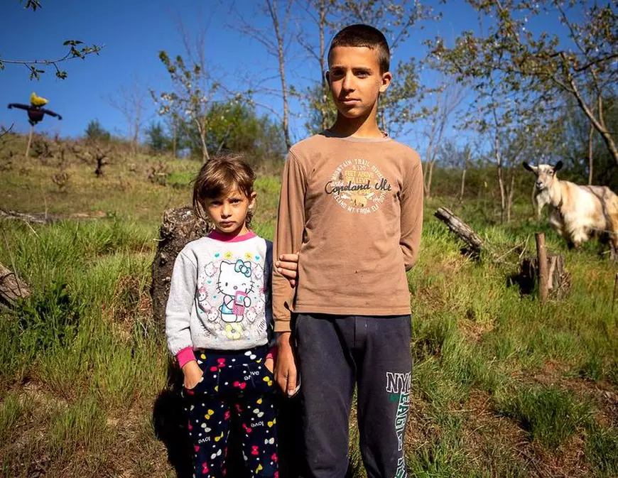 Băiatul din Lipnița care i-a transmis ministrului educației că vrea să învețe a primit laptop și internet. „Mi-era tare frică să nu uite toată lumea de mine”