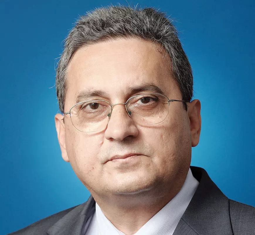 Un reputat jurist explică de ce, după 16 mai, restricțiile nu mai pot fi fixate prin ordonanțe militare și cum putem fi obligați să purtăm măști