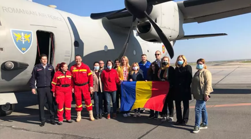 WHO’S HOT WHO’S NOT | Omenia voluntarilor vs. nepăsarea lui Alexandru Lăzăreanu