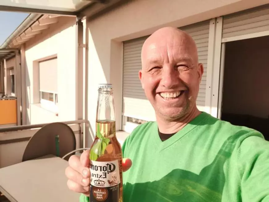 Antrenor român de patinaj, mesaj din Germania: “Tanti Merkel se bazează pe disciplina oamenilor. Iar noi, pe disciplina statului”