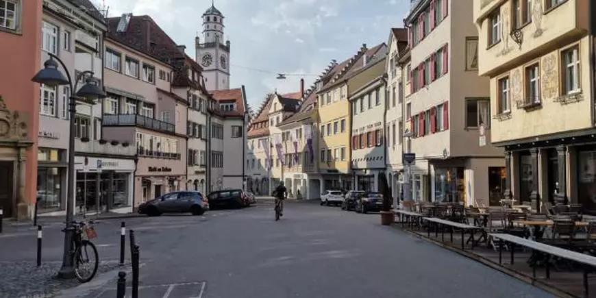 Antrenor român de patinaj, mesaj din Germania: “Tanti Merkel se bazează pe disciplina oamenilor. Iar noi, pe disciplina statului”