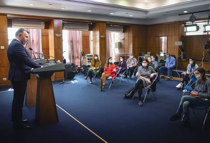 Nelu Tătaru, la conferinţa de presă de astăzi. Foto: Guvernul României