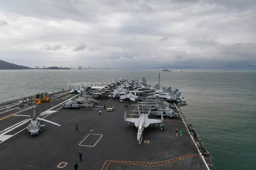 Portavion USS Roosevelt Foto: Facebook