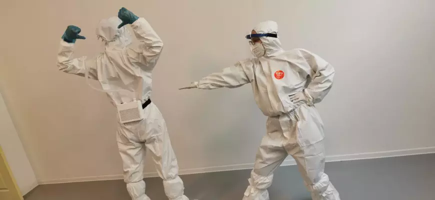 Soluţii româneşti anti-COVID, premiate de Comisia Europeană: măşti reutilizabile, echipamente pentru medici şi platforme inteligente