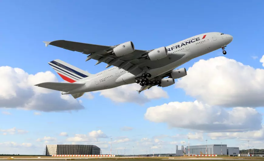 Air France reia zborurile pe ruta Bucuresti – Paris. Primul zbor este programat pe 3 iunie