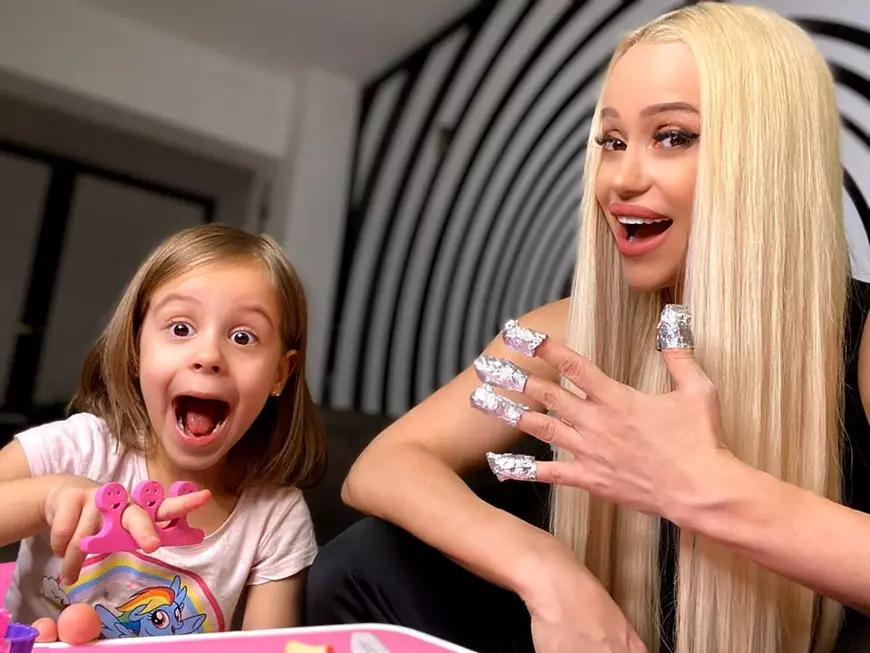 Anda Adam a renunțat la verighetă. Artista declara recent că își mai dorește un copil