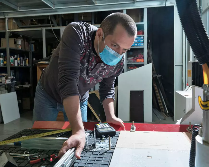 Un inginer a construit un prototip de ventilator pentru bolnavii de COVID-19, dar statul nu e interesat, deși a pus la bătaie 250.000 de euro pentru astfel de proiecte