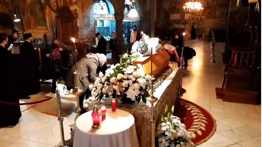Dublă măsură la  înmormântările pacienţilor cu COVID. Derogare specială de la Arafat pentru funeraliile ÎPS Pimen: „Fiind o personalitate bisericească, n-ai cum să nu accepți”
