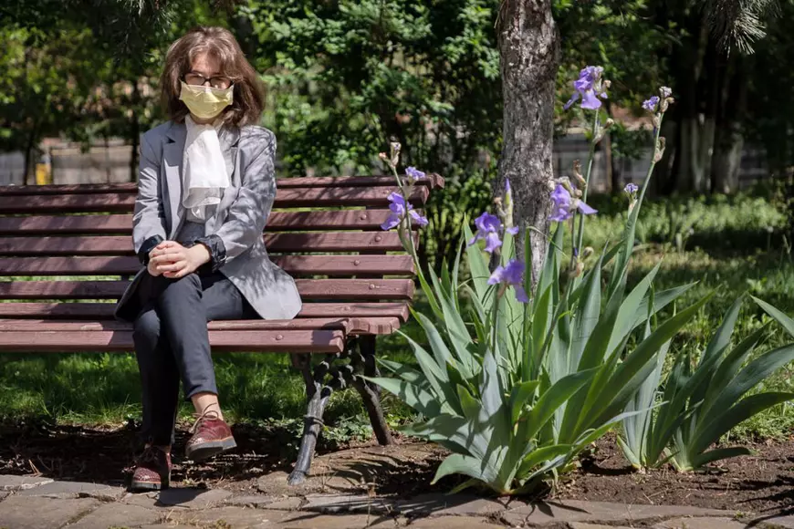 Mesajul unei profesoare nevăzătoare: “Suntem dependenți de ajutorul oamenilor, fără sprijin de la instituțiile statului noi vom rămâne izolați”