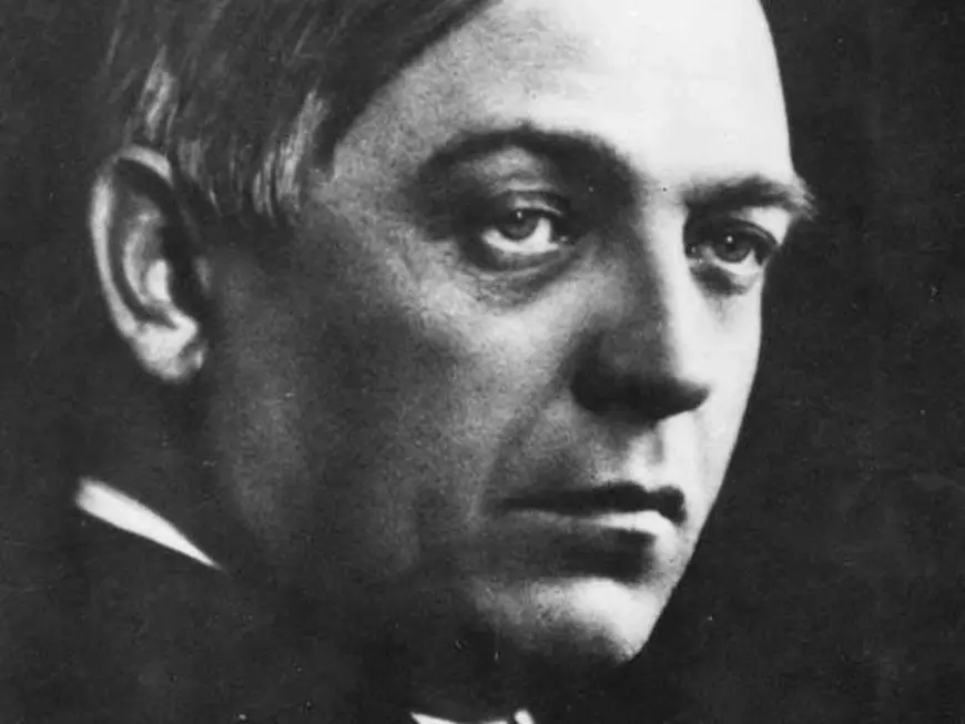 De ce să ne ferim de „vrăjelile” lui Viktor Orban și ale lui Klaus Iohannis. Ce ne învață Miklós Bánffy și Liviu Rebreanu despre Ardeal