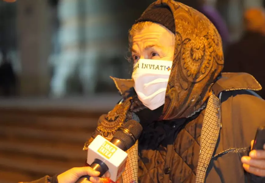 VIDEO | Sute de oameni au luat lumină a doua oară la Constanța. “Ca în cușcă eram în casă”