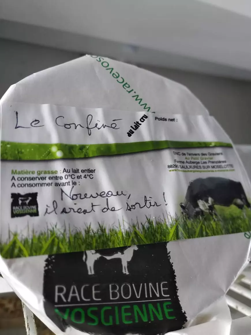 Cum se numește tipul de brânză inventat din greșeală de un producător francez, după ce și-a uitat rezervele în pivniță pe perioada pandemiei