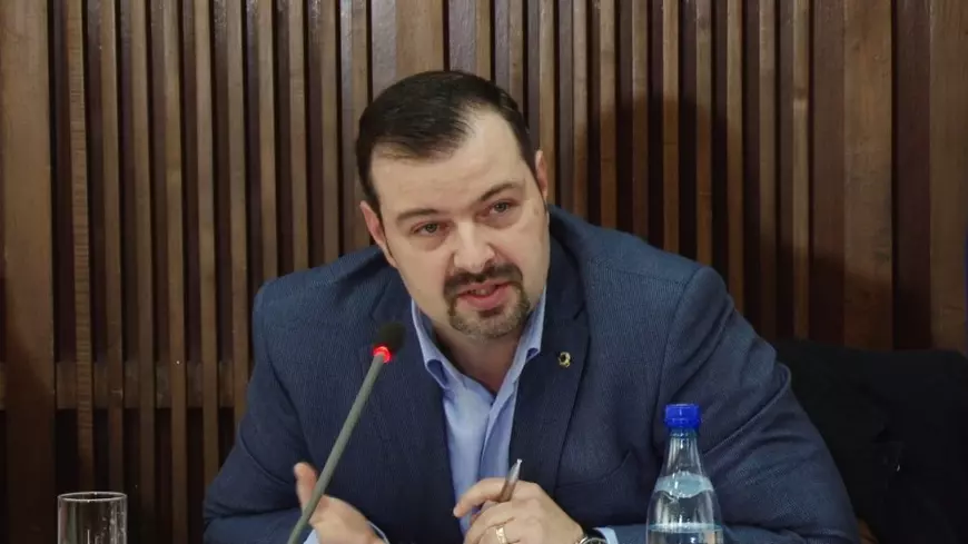 DSP a încheiat un contract de curățenie cu o firmă radiată de un an. Societatea a prestat servicii timp de o lună până când conducerea instituției a reziliat contractul