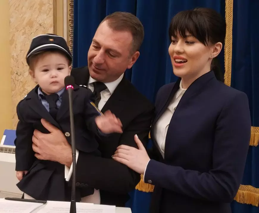 Christian Sabbagh a dezvăluit secrete despre viața lui de soț și tată. “Nu sunt sclavul banului, dar nu sunt nici genul care să îi pună la ciorap”