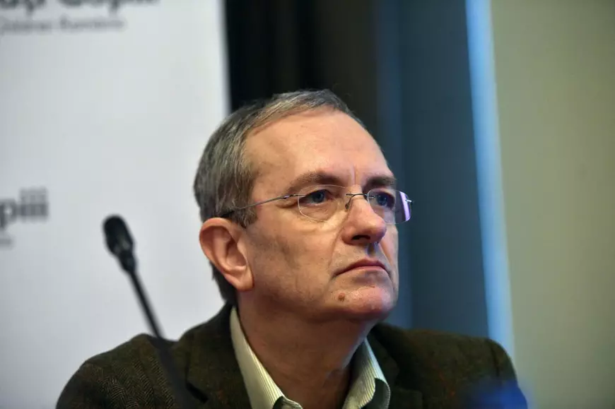 INTERVIU | Șerban Iosifescu, expert în educație: La ce trebuie să se uite părinții și elevii când aleg un liceu. Cum ajunge codul poștal să prezică nivelul de studii al copiilor (I)