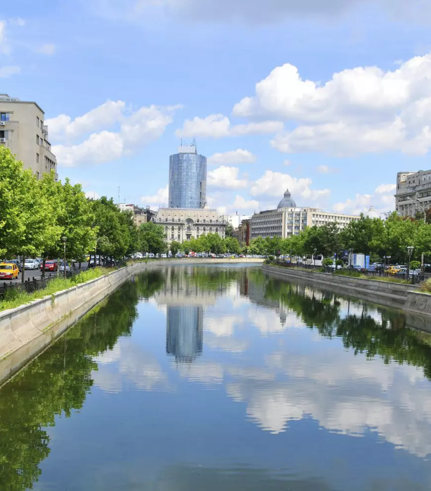 Descoperirea unei companii care folosește sateliți: în fiecare oraș mare din România există zone care se scufundă în fiecare an