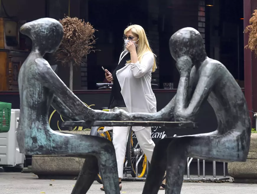 Izolarea politică dintre state nu e o soluție. Iar retragerea vizelor pentru studenți afectează viitorul unei civilizații comune