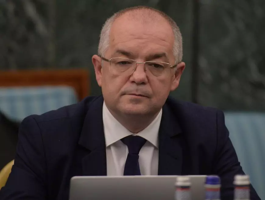 Record de voturi pentru demiterea unui Guvern, la moțiunea de cenzură împotriva cabinetului Cîțu