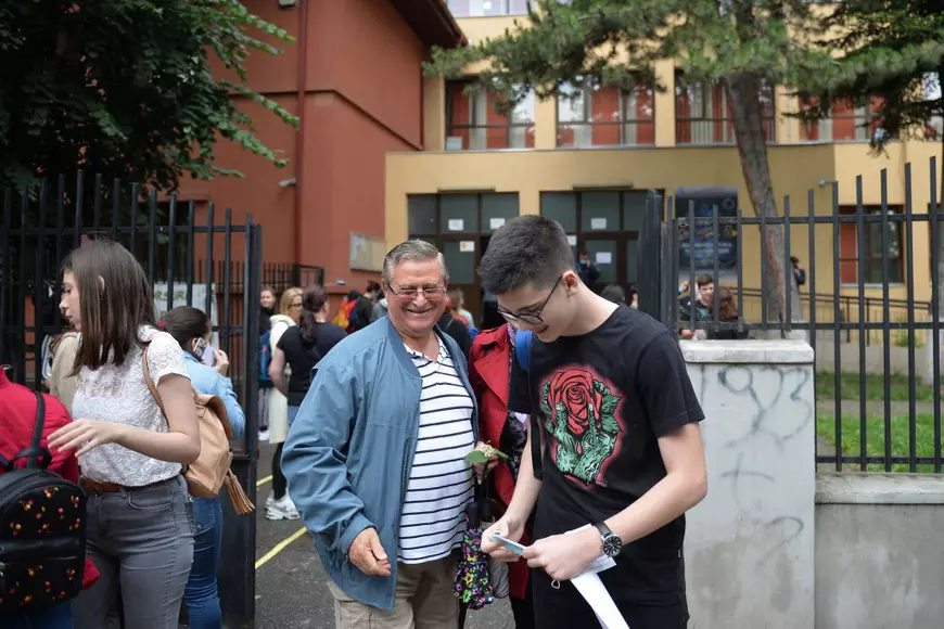 INTERVIU | Șerban Iosifescu, expert în educație: La ce trebuie să se uite părinții și elevii când aleg un liceu. Cum ajunge codul poștal să prezică nivelul de studii al copiilor (I)