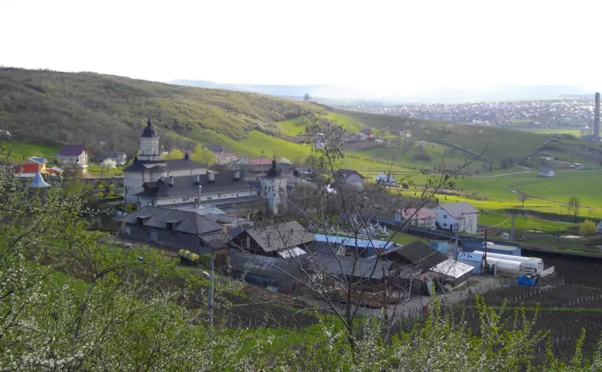 Descoperirea unei companii care folosește sateliți: în fiecare oraș mare din România există zone care se scufundă în fiecare an