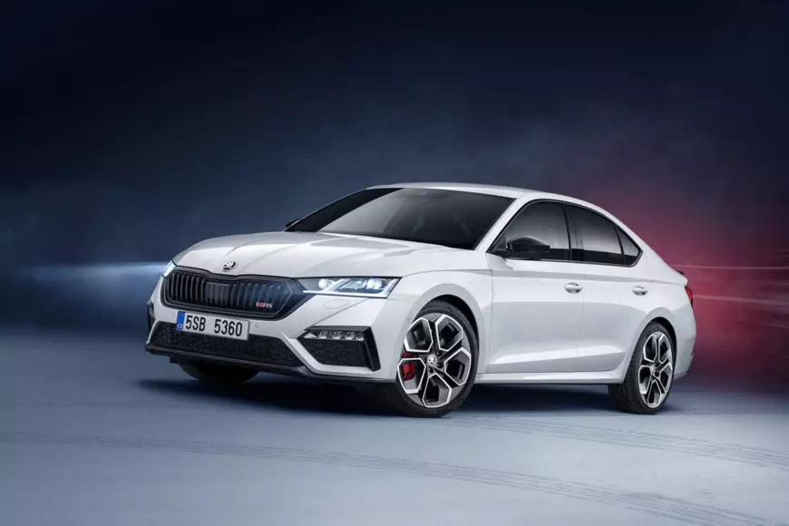 Două noi motoare disponibile pentru Skoda Octavia RS