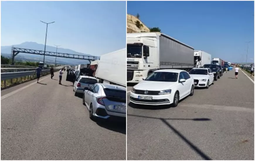 UPDATE | Cozi de kilometri la singurul punct de trecere a frontierei din Bulgaria în Grecia: “Se înaintează cam 10 metri la 10 minute”. Ce soluție au oferit autoritățile elene