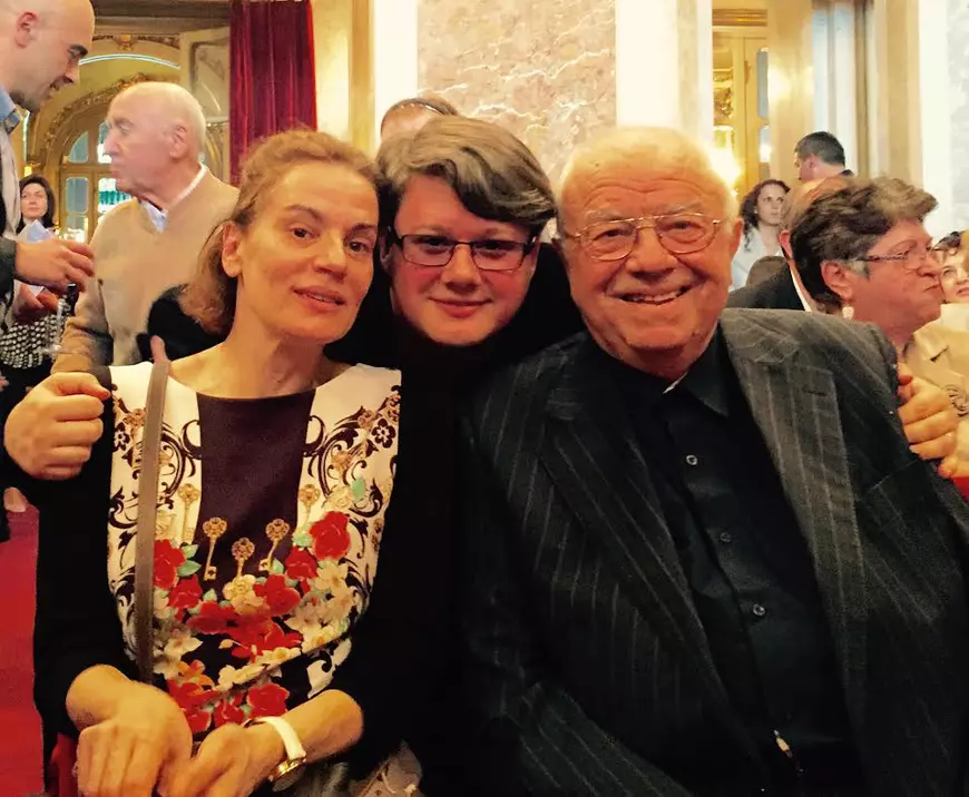 Fuego împlinește 44 de ani și a făcut un “inventar” al celor mai atipice zile de naștere. “Am primit pe scenă oale cu sarmale, dulcețuri și borcane cu murături”