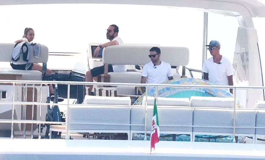 Cristiano Ronaldo se relaxează pe noul său iaht de 6 milioane de euro. Ce destinație a ales superstarul lui Juve