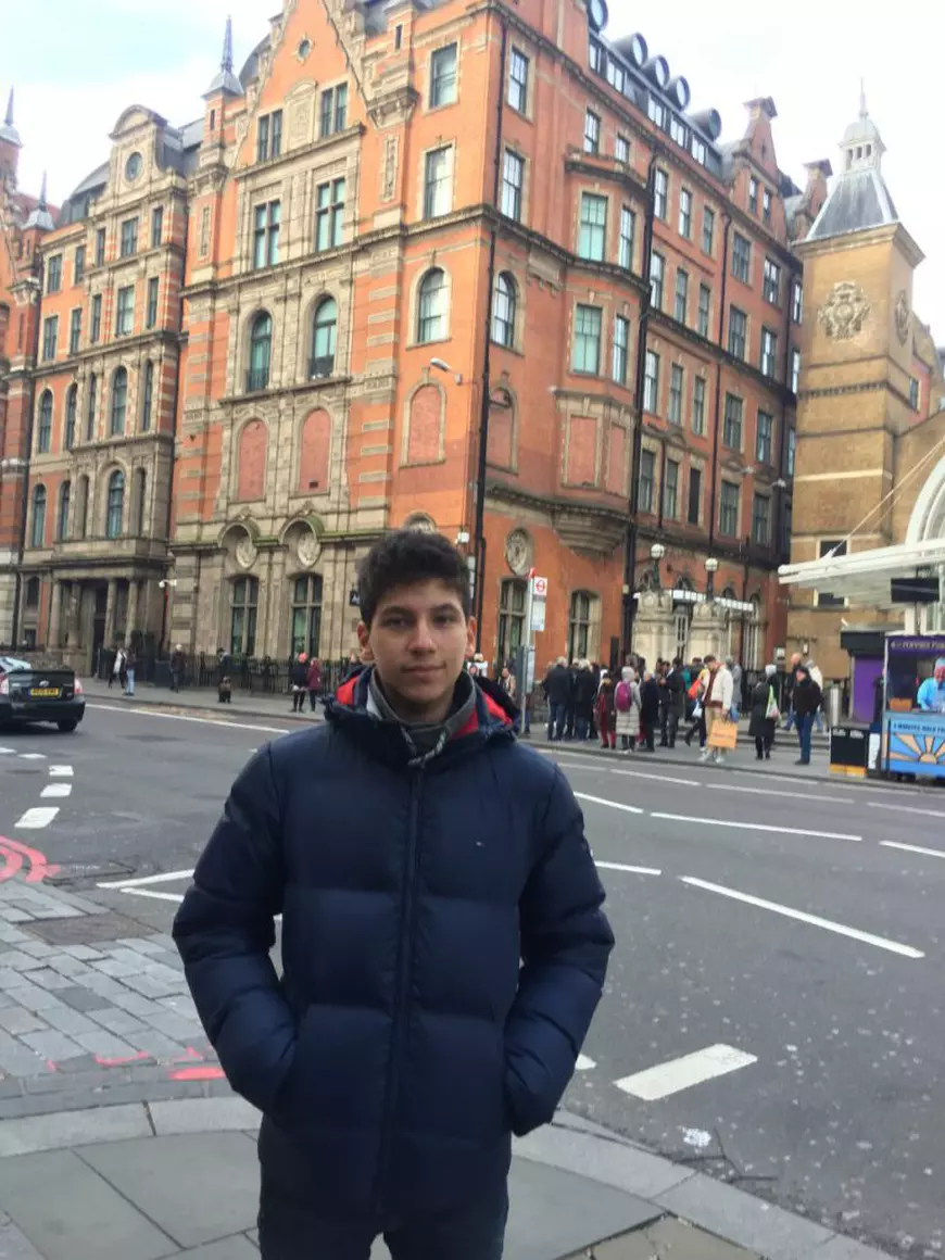 [Excelență la 14 ani] Damian Pădure, tânărul cu un vis mare: studii la o mare universitate din SUA și roboți care să ne ușureze viețile (publicitate)