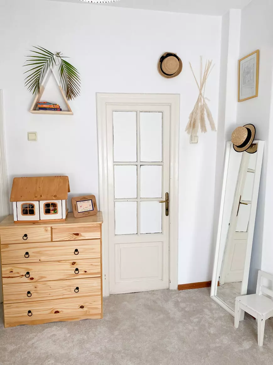 Laura Cosoi a amenajat camera fetițelor sale. Actrița va deveni mamă pentru a doua oară