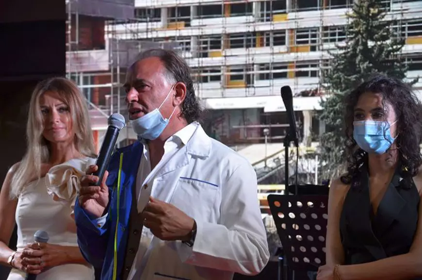 Candidatul-surpriză la Primăria Constanța, Mohammad Murad, regulamentar cu Orban, dar cu masca pusă de formă după plecarea premierului!