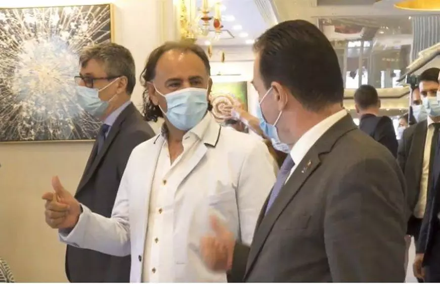 Candidatul-surpriză la Primăria Constanța, Mohammad Murad, regulamentar cu Orban, dar cu masca pusă de formă după plecarea premierului!