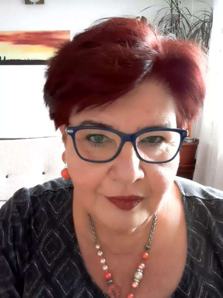 Dascăli din toată țara, îngrijorați de deschiderea școlii: „Cine își asumă răspunderea pentru profesorii care nu vor rezista în lupta cu virusul?”