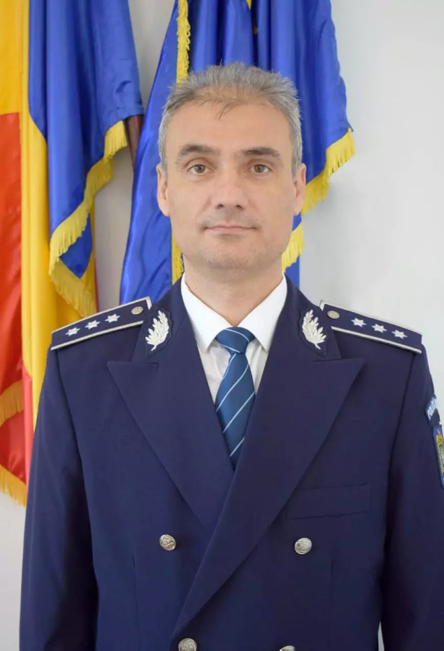 I-am găsit pe șefii din Poliţie care i-au dat calificativul ”foarte bine” comisarului şef Alexe pentru căutarea Alexandrei, după ce acesta a ascultat de interlopii din Caracal!